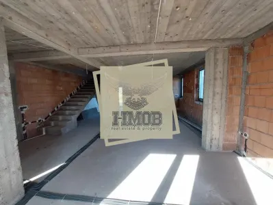 Casa 4 camere 3 bai si teren 500 mp Veterani - foto 5