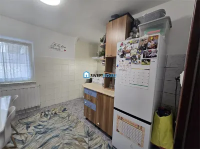 Apartament cu 3 camere parter cu 2 balcoane  Zona Radu Negru - foto 14