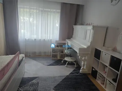 Apartament cu 3 camere parter cu 2 balcoane  Zona Radu Negru - foto 16