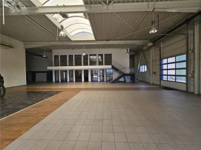 Showroom Auto Complet Echipat  - 1850 mp - Soseaua Alba Iulia - foto 12