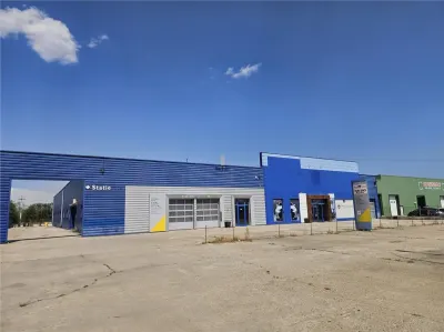 Showroom Auto Complet Echipat  - 1850 mp - Soseaua Alba Iulia - foto 3