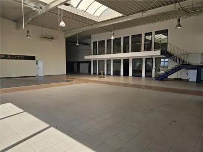 Showroom Auto Complet Echipat  - 1850 mp - Soseaua Alba Iulia - foto 8