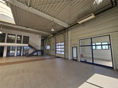 Showroom Auto Complet Echipat  - 1850 mp - Soseaua Alba Iulia - foto 10