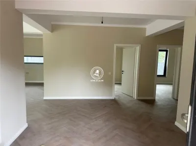 Casa/Vila plan parter 4 camere de vanzare - Tomesti - foto 14