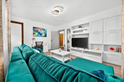 Apartament 2 camere | Deosebit | Parcare inclusa | Tractorul - foto 2