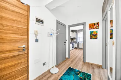 Apartament 2 camere | Deosebit | Parcare inclusa | Tractorul - foto 5
