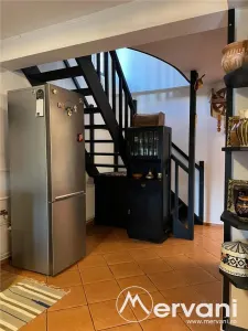 Vila cu 6 camere de vanzare in Brebu - foto 16