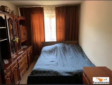 Apartament cu 3 camere de vanzare  - Avram Iancu - foto 4