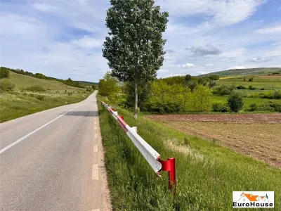 Teren intravilan la intrare in Hapria - foto 3