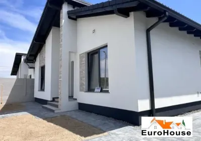 Casa pe un nivel de vanzre in Alba Iulia - foto 2