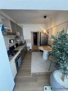 Ap 3 cam, et 3 din 4 ,86 mp utili, zona Gerald-B-dul Brailei renovat - foto 2