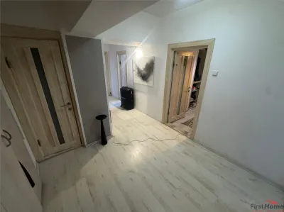 Ap 3 cam, et 3 din 4 ,86 mp utili, zona Gerald-B-dul Brailei renovat - foto 13