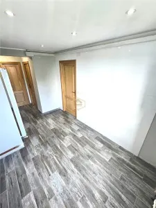 Etaj 3 | Apartament renovat cu 2 camere + garaj | Botizului - foto 16