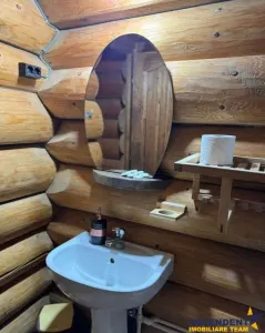 FILM! Resedinte montane,mobilate,echipate, jacuzzi,piscina,pretios areal,Sambata de Sus. - foto 14