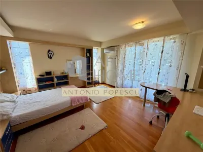 Casa 4 camere plus dependinte, in Ploiesti, zona centrala. - foto 21