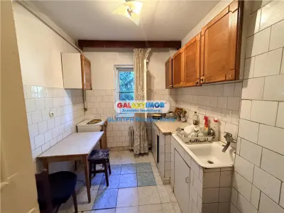 Vanzare apartament 2 camere, in Ploiesti, zona Nord - foto 12