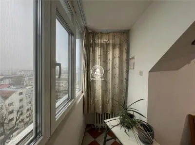 Apartament 3 camere decomandat de vanzare in Nicolina - foto 7