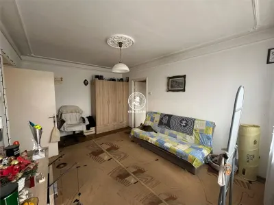 Apartament 3 camere de vanzare Tatarasi - Iasi