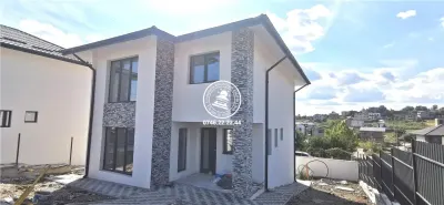 Vila  de vanzare  Bucium, - foto 2