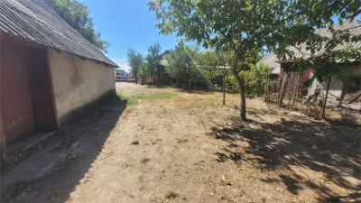 Casa cu 3 camere | Teren 4.741 m² | Centru Lipau - foto 22