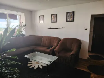 Apartament 2 camere Astra ,etaj intermediar,parcare,90000 Euro neg - foto 2