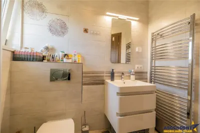 Casa 2019 in Brasov:3 dormitoare+supanta, terasa,2 balcoane,2 parcari - foto 17