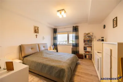Casa 2019 in Brasov:3 dormitoare+supanta, terasa,2 balcoane,2 parcari - foto 5