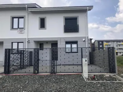 Casă Elegantă | Aproape de Timișoara | 3 Băi | Terasă Generoasă | Curte Proprie - foto 6