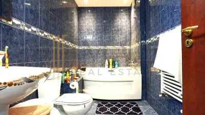 Apartament 2 camere de vânzare – Micro 9, Târgoviște – modernizat, Scoala 8. - foto 10