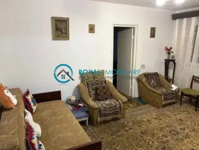 Royal Imobiliare - Vanzare apartament 2 camere zona Vest - foto 3