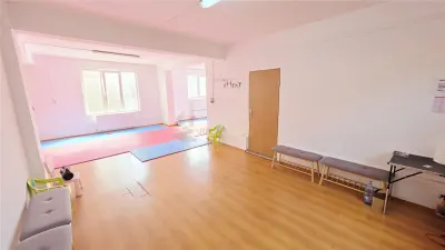 SPATIU COMERCIAL 149 MP  PARCARE FLORESTI - foto 5