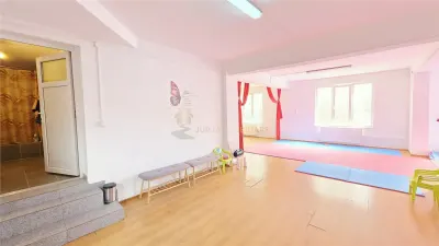 SPATIU COMERCIAL 149 MP  PARCARE FLORESTI - foto 10