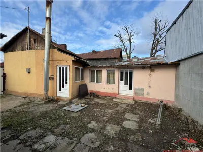 Casa stradala de vanzare in Focsani , str Odobesti nr 56 - foto 8
