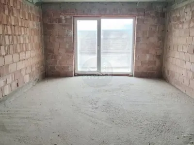 Casa individuala 5 camere 2 bai pivnita 380mp teren in Cisnadie - foto 4