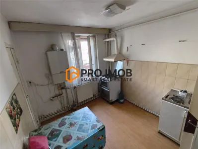 Apartament 3 camere cf 1 decomandat zona  Unirii Sud - foto 5