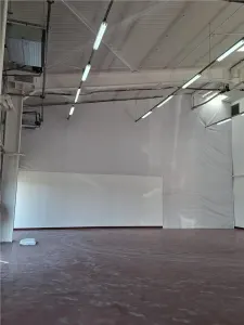 Showroom in Afumati cu platforma betonata - foto 7