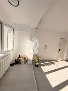  Apartament 2 camere de vanzare | La 1 minut de Metrou 1 Decembrie 1918 - foto 11