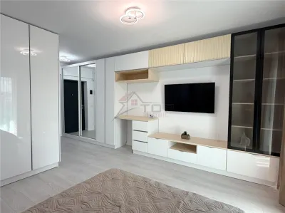 Inchiriere apartament o camera+ loc de parcare- Bucium, Visani - foto 4