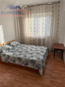 Apartament 3 camere de inchiriere zona Ultracentrala Tulcea - foto 5