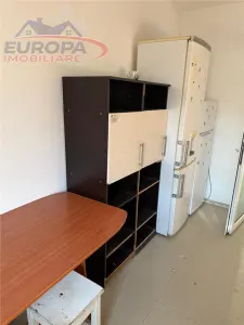 Apartament 3 camere de inchiriere zona Ultracentrala Tulcea - foto 8