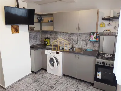 Apartament 3 camere in zona centrala Moldova Noua - foto 17