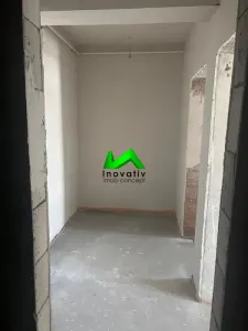 Garsoniera decomandata de vanzare Sibiu Calea Surii Mici - foto 2