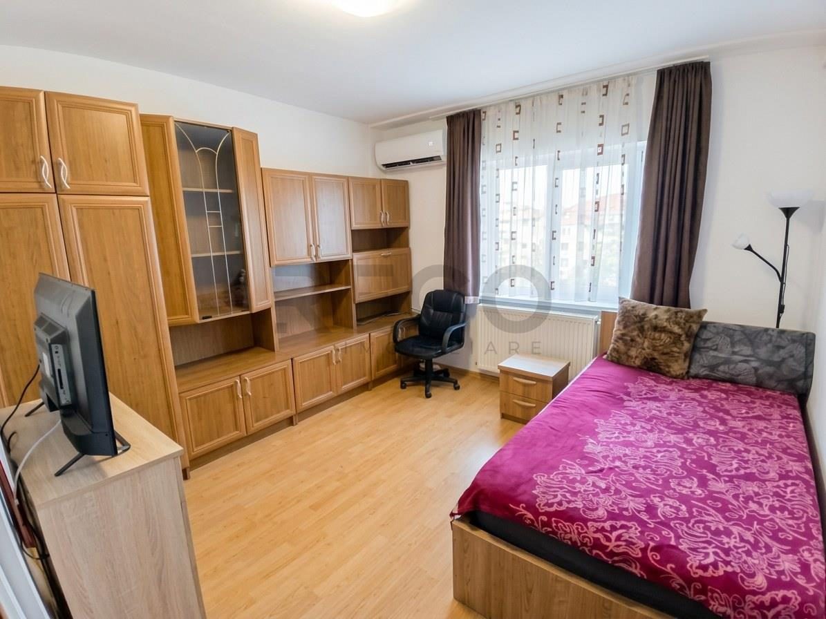 RECO Apartament tip PB 2 camere Decomandat Zona Velenta - Oradea