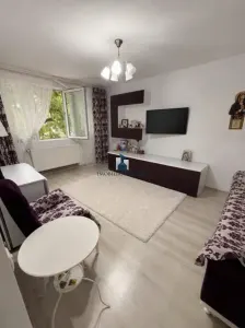 Vanzare Apartament 3 Camere Decomandat Aparatorii Patriei-Moldovita - Bucuresti