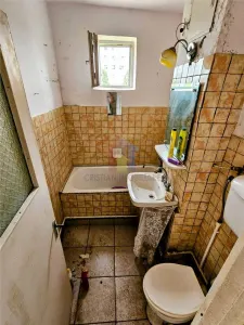 4 camere confort 1 Decomandat 82mp  Viziru 3 - foto 15