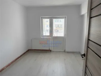 Apartament 2 camere decomandat, 56 mp, renovat, centrala proprie - Dacia - foto 2