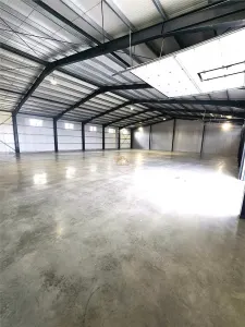 De inchiriat | Hale industriale noi | 3 euro / m² + TVA - foto 8
