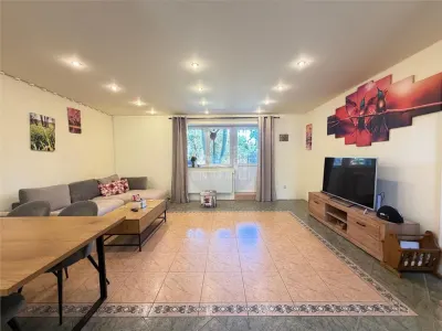 Apartament la casa 3 camere zona Gusterita - foto 2