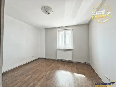 Apartament decomandat cu panorama spectaculoasa, Simeria, Str. Dealului, Sfantu Gheorghe, Covasna - foto 3