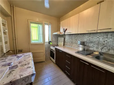 Apartament 2 camere de vânzare Bariera Bucuresti - foto 5